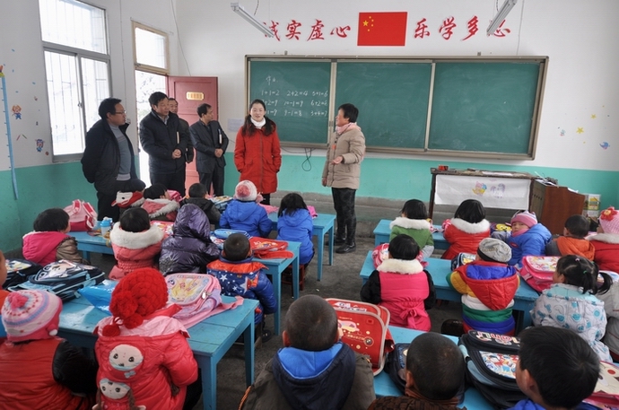 李曼检查全县春季开学工作-柞水县人民政府