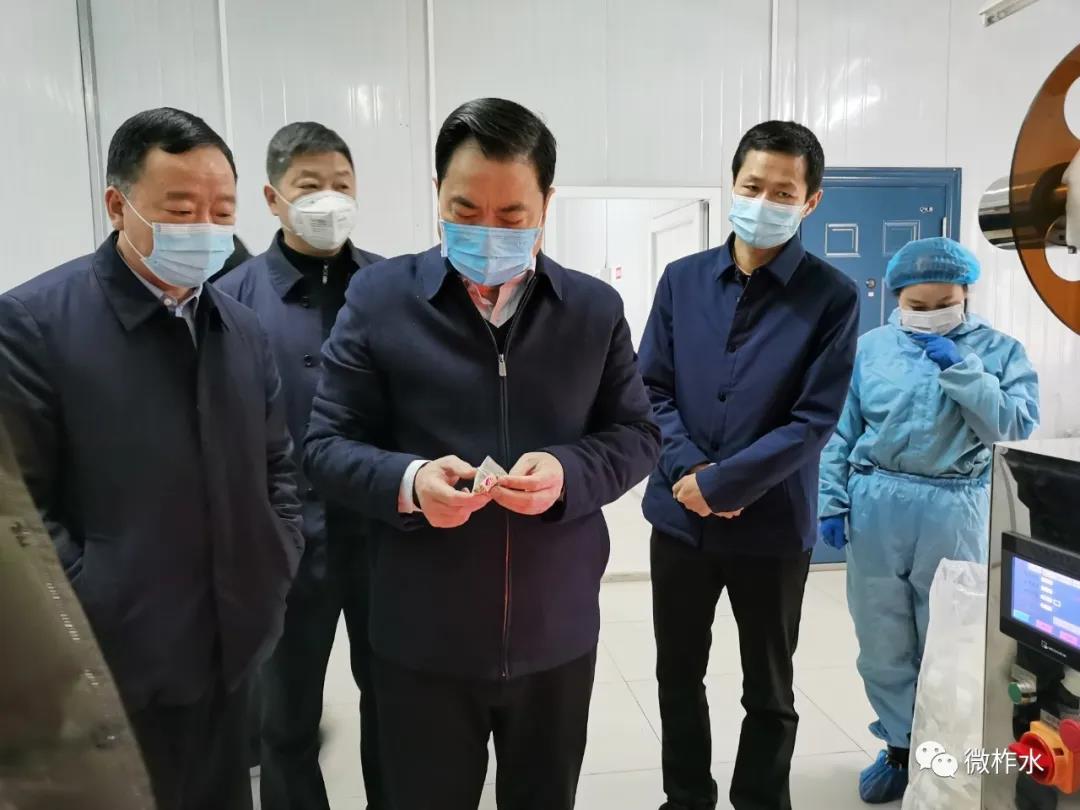 县长崔孝栓检查重点企业复工复产情况